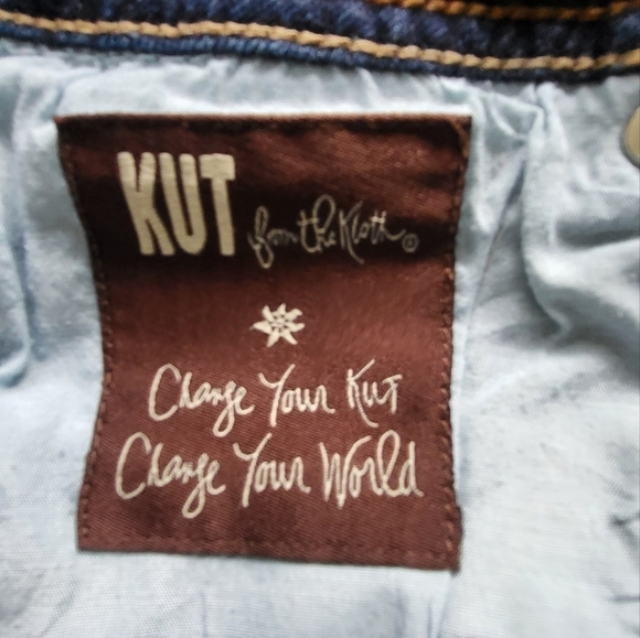 Straight Leg Cuffed Capri Size 10 - Picture 7 of 13